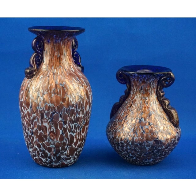 MEASUREMENTS: Tall vase: Height: 19.5 cm; Diameter: 10.5 cm Short vase: Height: 14 cm; Diameter: 11 cm Total weight: 1.144...