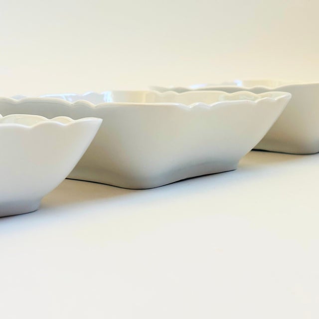 Vintage Bavarian Porcelain Nesting Bowls - Set of 3 - Schumann Arzberg Bavaria, Germany For Sale - Image 9 of 12