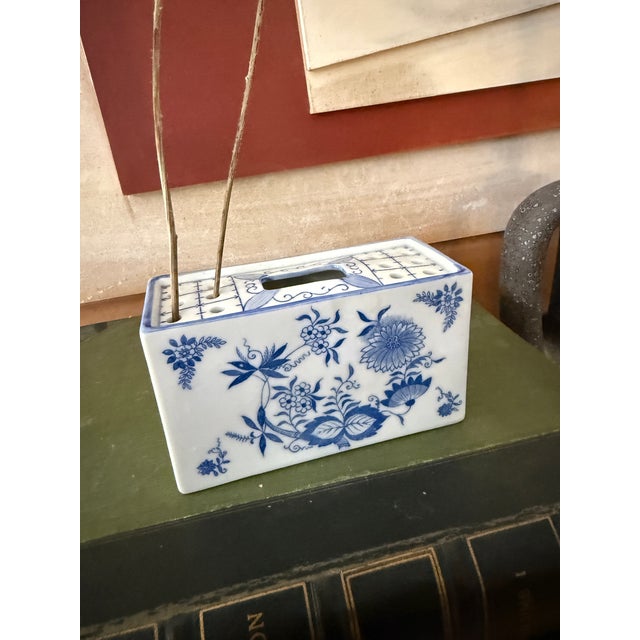 1990s Vintage Blue and White Flower Frog Andrea by Sadek Japan Rectangular Floral Vase For Sale - Image 5 of 12
