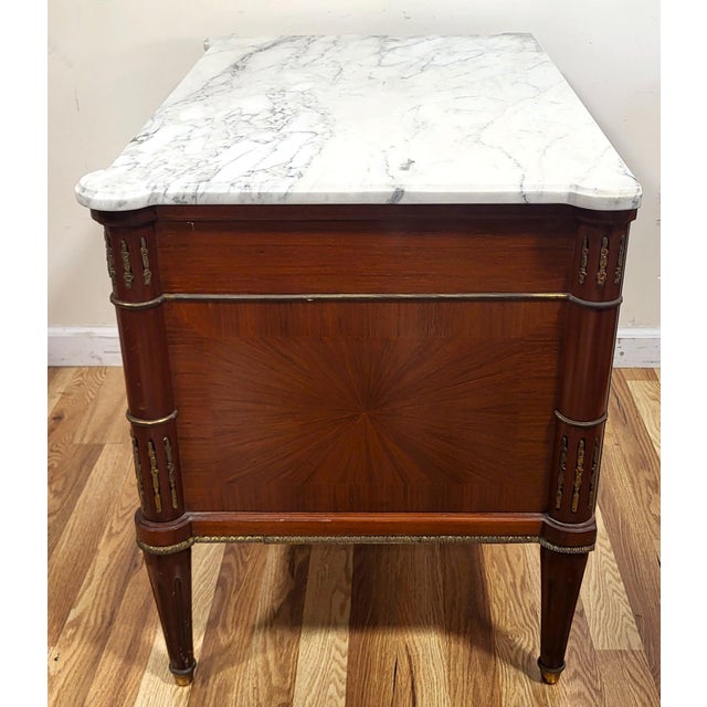 Pair Vintage Empire Directoire French Style Bronze & Marble Top Bed End Commodes For Sale In New York - Image 6 of 18