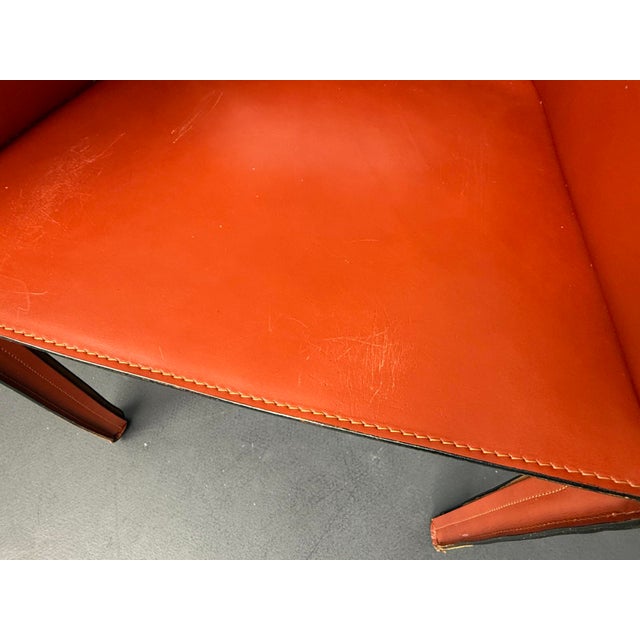 CAB 413 Armchairs in Cognac Brown Leather by Mario Bellini for Cassina, Italy, 1970s, Set of 4 For Sale - Image 5 of 16