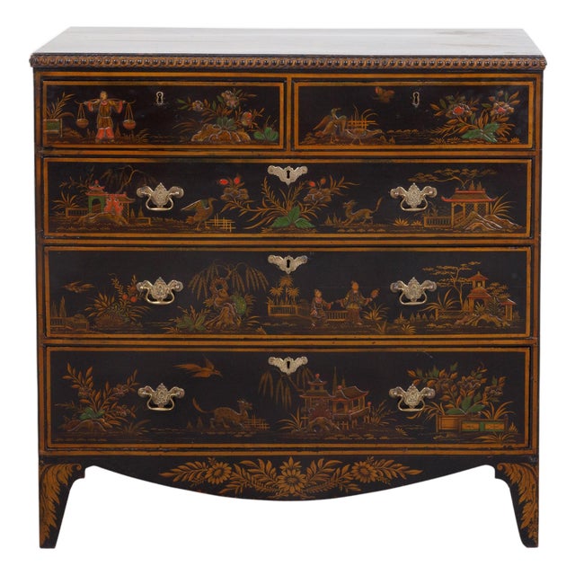 English 19th Century Chinoiserie Lacquered Commode with Five Drawers For Sale