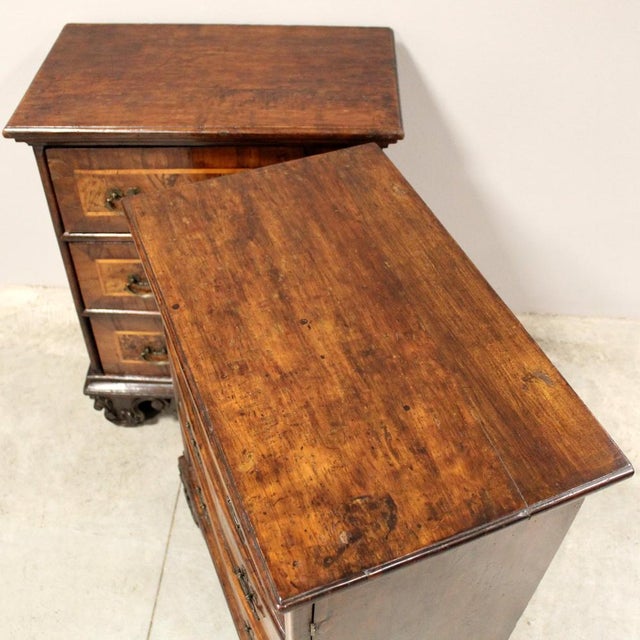 Louis XV Italian Walnut Bedside Tables, 1700s, Set of 2 For Sale - Image 9 of 13