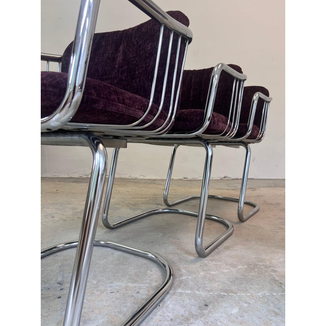 Cantilever Chair in Chrome with Purple Upholstery by Gastone Rinaldi For Sale - Image 10 of 11