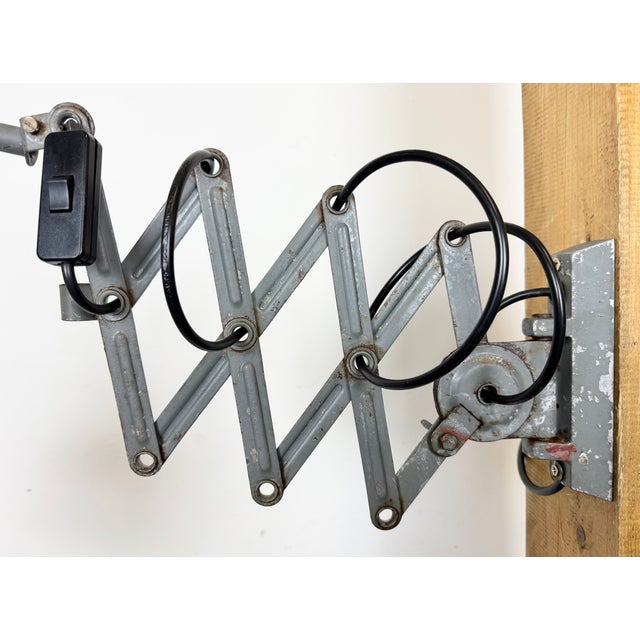 Industrial Grey Gooseneck Scissor Wall Lamp from Elektroinstala, 1960s For Sale - Image 6 of 18