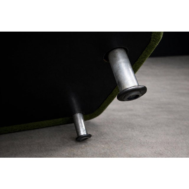 1970s Pullman” Sofa in Deep Olive Mohair with Rosewood Buttons by Jorge Zalszupin for L’Atelier, Brazil, 1970s — Lot 145 For Sale - Image 5 of 17