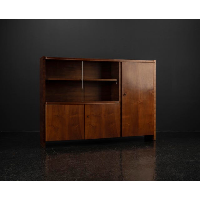 Sideboard in Walnut by Bruno Paul for VEB Deutsche Werkstätten Hellerau, 1935 For Sale - Image 11 of 18