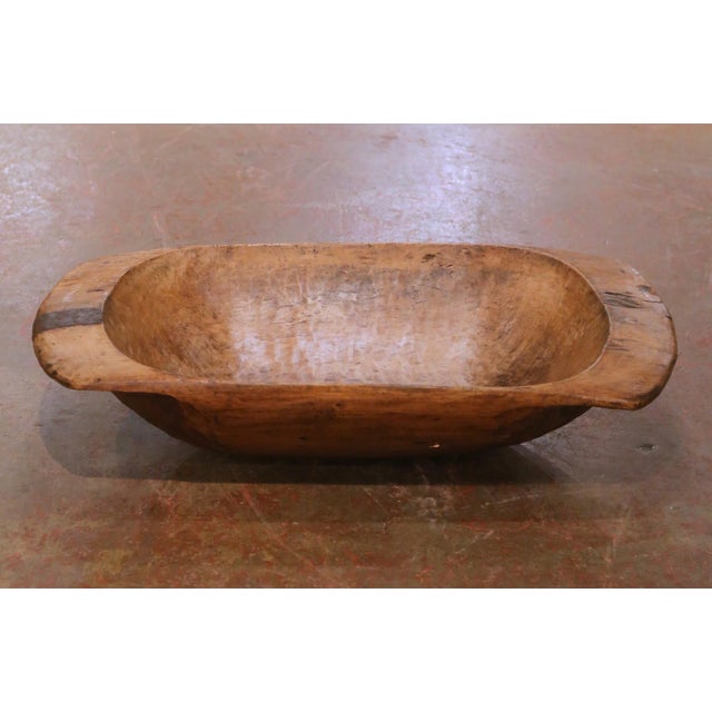 French 19th Century French Elm Dough Bowl With Hand-Carved Handle For Sale - Image 3 of 9
