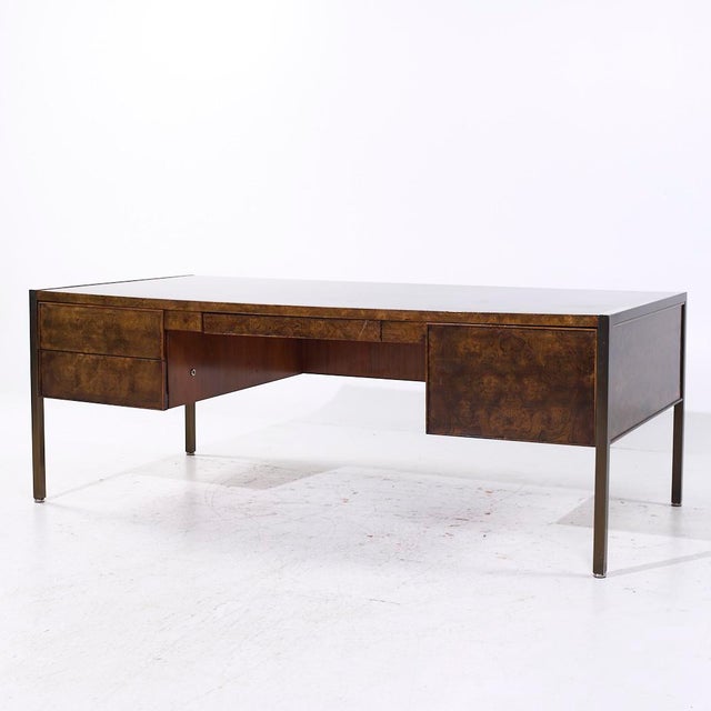 Mid-Century Modern Mastercraft Style Mid Century Burlwood and Brass Executive Desk For Sale - Image 3 of 10