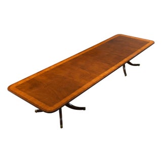 1990s Vintage English Mahogany Dining Table For Sale