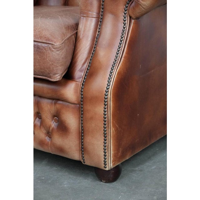 English-Style Chesterfield Club Chair in Cowhide Leather For Sale - Image 12 of 17