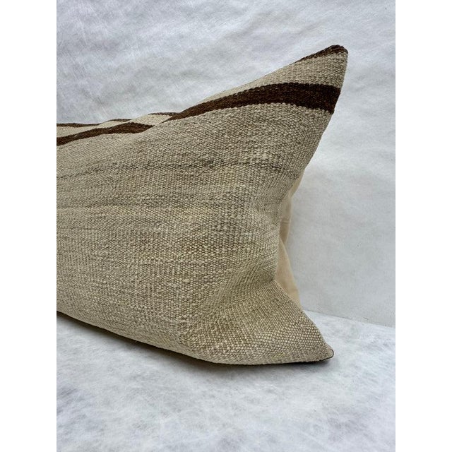 Contemporary Turkish Hemp Pillow Cushion Natural Beige Brown Pillow Cushion Cover 16" x 24" For Sale - Image 3 of 4