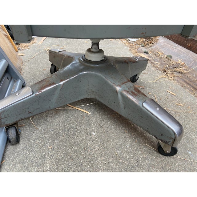 Vintage Mid Century Modern Emeco Corp Industrial Tanker Rolling/Swivel Office Desk Chair For Sale - Image 12 of 12