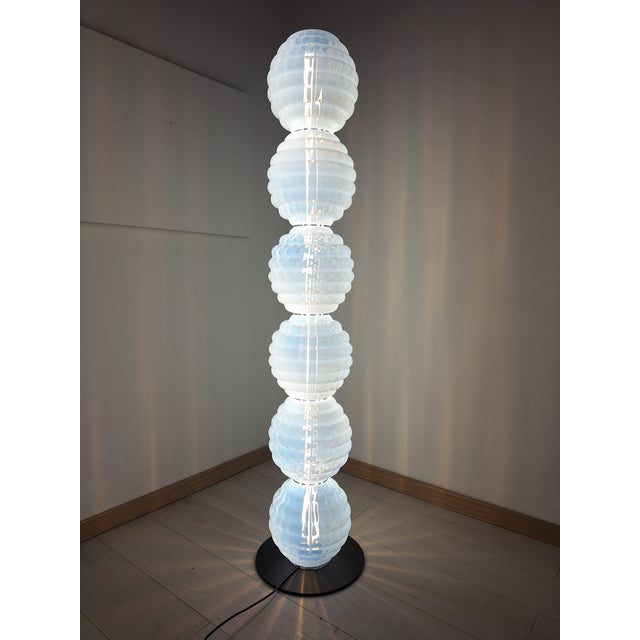 AVMazzega Venezia Model Floor Lamp for Mazzega, Murano, 1990s For Sale - Image 4 of 14