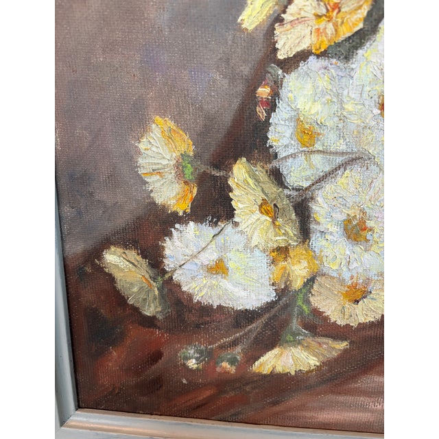 Vintage 1967 Floral Still Life Oil Painting by Mary Black – Signed & Dated – Framed For Sale - Image 9 of 12