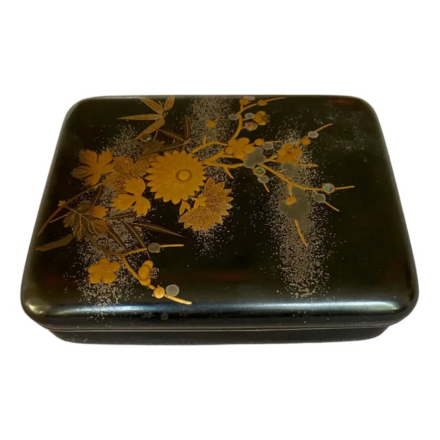 Japanese Black Laquered Maki-E For Sale