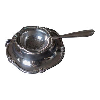 1960's Peruvian Sterling Silver Tea Strainer and Bowl Nouveau Pattern- 2 Pieces For Sale