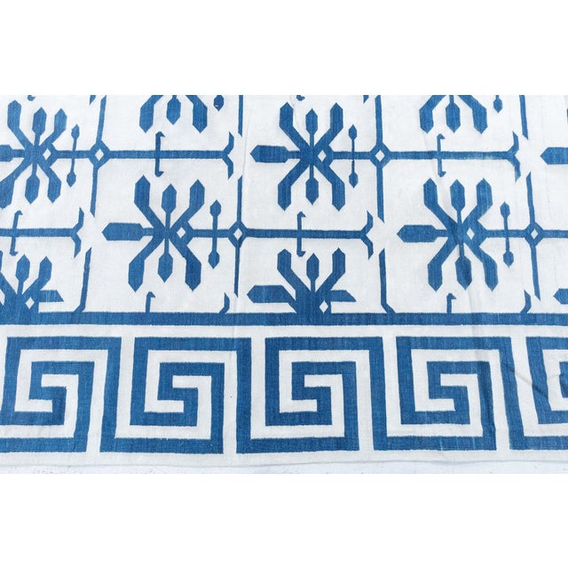 Textile Modern Dhurrie White With Navy Blue Cotton Rug "Aegean Star" For Sale - Image 7 of 7