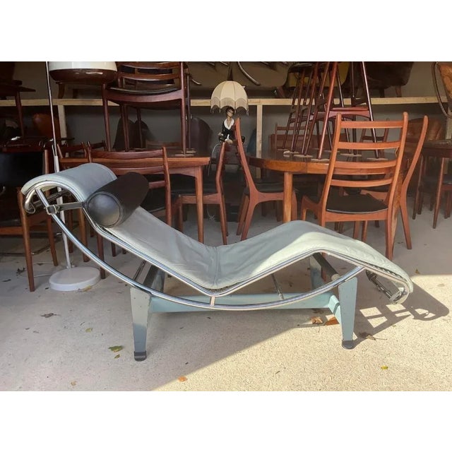 LC4 Chaise Lounge by Le Corbusier for Cassina, 1960s For Sale - Image 16 of 16