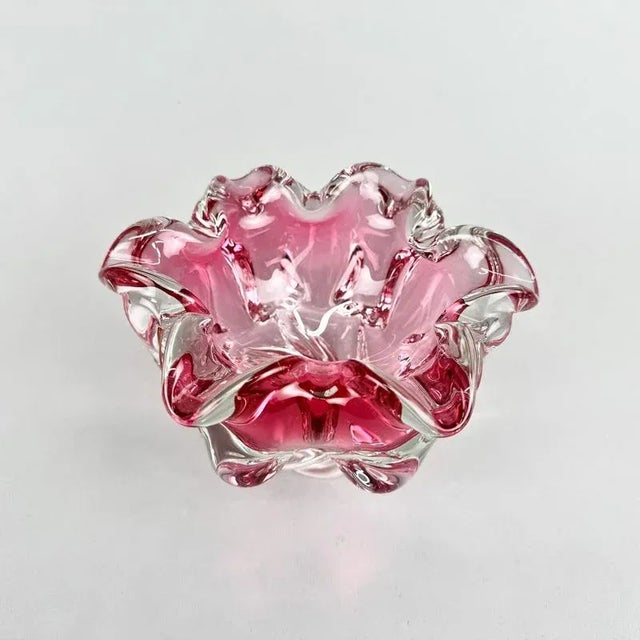 Glass Art Glass Bowl attributed to Josef Hospodka for Chribska Glassworks, Former Czechoslovakia, 1960s For Sale - Image 7 of 9