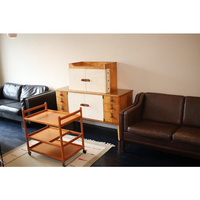 Art Deco Sideboard in Maple with Leather and Art Glass by Laszlo Hoenig, 1940s For Sale - Image 14 of 15