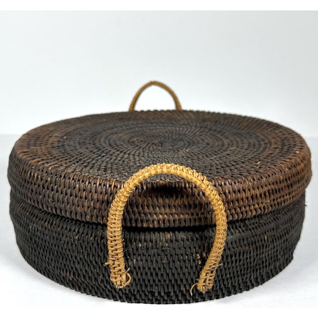 Native American Native American Style Hand-Woven Lidded Basket, Early 20th Century For Sale - Image 3 of 10