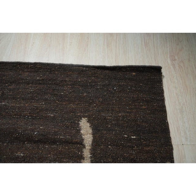 Textile 8x10 Talia Delicate Brown Kilim Minimalist Geometric Flatweave Wool Carpet Rug For Sale - Image 7 of 10