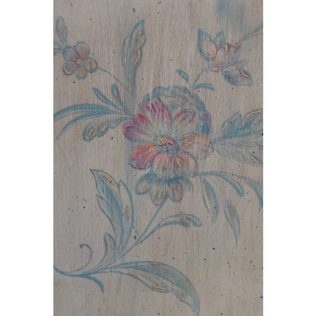 Karges French Provincial Hand Painted Venetian Bombe Commode Nightstand Chest For Sale - Image 14 of 18
