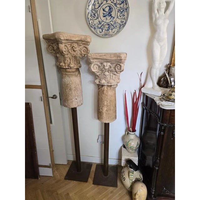 Enhance your home or garden with these stunning vintage terracotta columns, a striking decorative element from the 1950s....