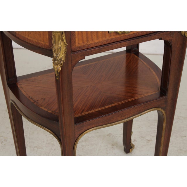 French Louis XV Marble Top Bronze Mounted Nightstand For Sale - Image 13 of 16