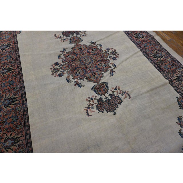 Textile Splendid Ivory and Light Pink With Medallion Design Antique Farahan Rug For Sale - Image 7 of 12