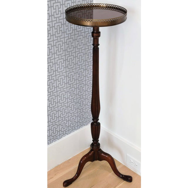 Mid-Century English Mahogany Brass Gallery Tripod Plant Stand / Drinks Table For Sale - Image 4 of 14