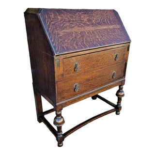 Early 20th Century Antique Vintage English Oak Bureau Slant Top Secretary Desk For Sale