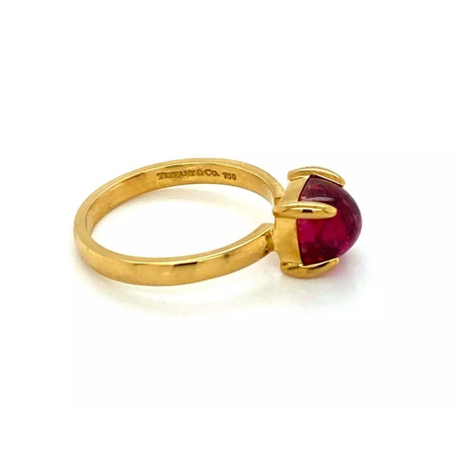 Tiffany & Co. Picasso Rubellite Sugar Stacks 18k Yellow Gold Ring - Size 4 For Sale In Miami - Image 6 of 9