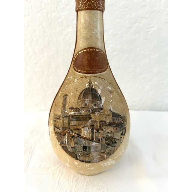 Mediterranean Mid 20th Century Italian Leather Wrapped Glass Decanter For Sale - Image 3 of 6