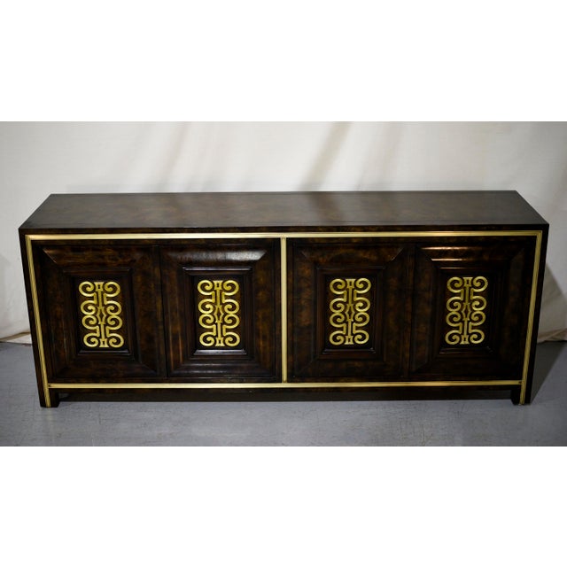 Mastercraft 1970s Vintage Mastercraft William Doezema Burled Amboyna Wood and Brass Credenza For Sale - Image 4 of 11