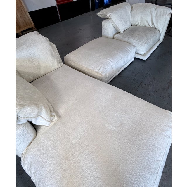 2020s Montauk "Jill" Modular Sofa in Cream Off-White Velvet For Sale - Image 5 of 17