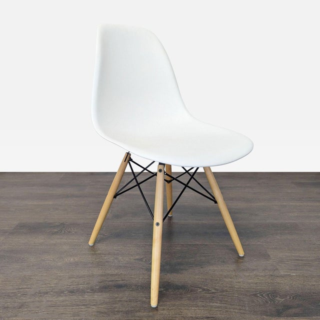 Modern Set of Six Herman Miller Eames Molded Plastic Side Chairs For Sale - Image 3 of 10