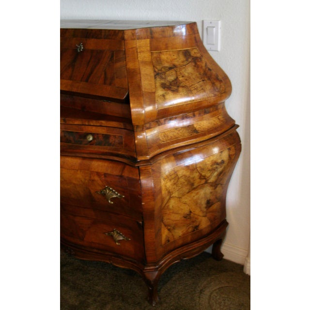 Late 18th Century Antique Italian Rococo Bombe Secretary For Sale - Image 4 of 13