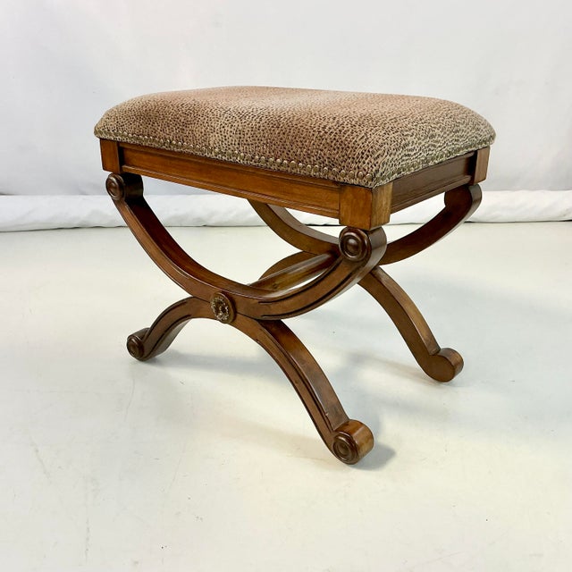 1970s Vintage French Neoclassical Hollywood Regency Style X-Based Bench For Sale - Image 11 of 15