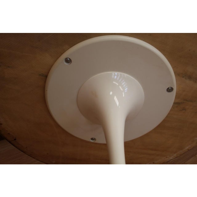 Stone Round Table Tulip Marble Calacatta by Eero Saarinen for Knoll Inc, 1960s For Sale - Image 7 of 10