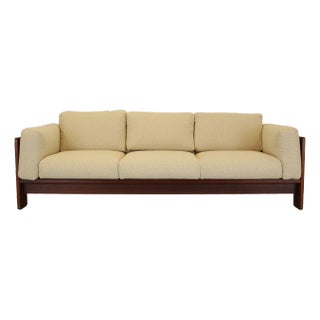 Mid-Century Modern Bastiano 3-Seater Sofa in Walnut and Bouclé by Afra & Tobia Scarpa for Gavina, Italy, 1966 For Sale