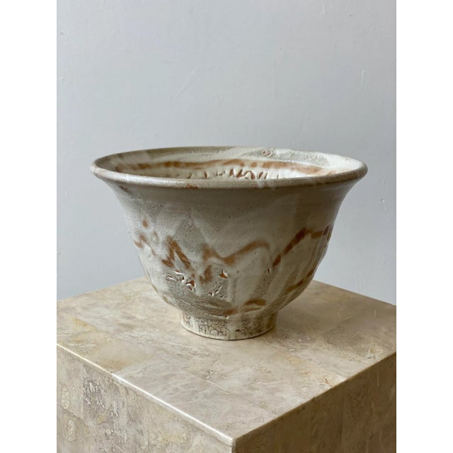 Vintage Wheel-Thrown Shino Glazed Stoneware Bowl, Circa 1970s For Sale - Image 4 of 11