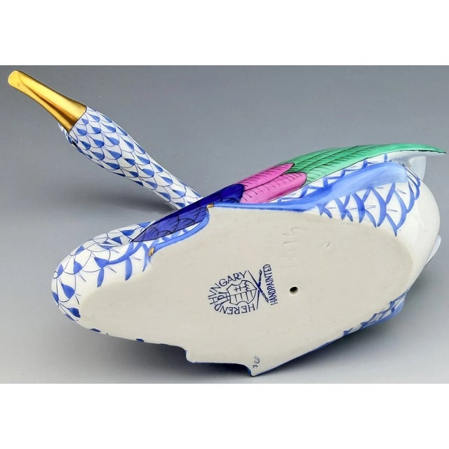 Elegant vintage Mid-Century Modern Herend swan figurine in the iconic blue fishnet pattern. This hand-painted porcelain...