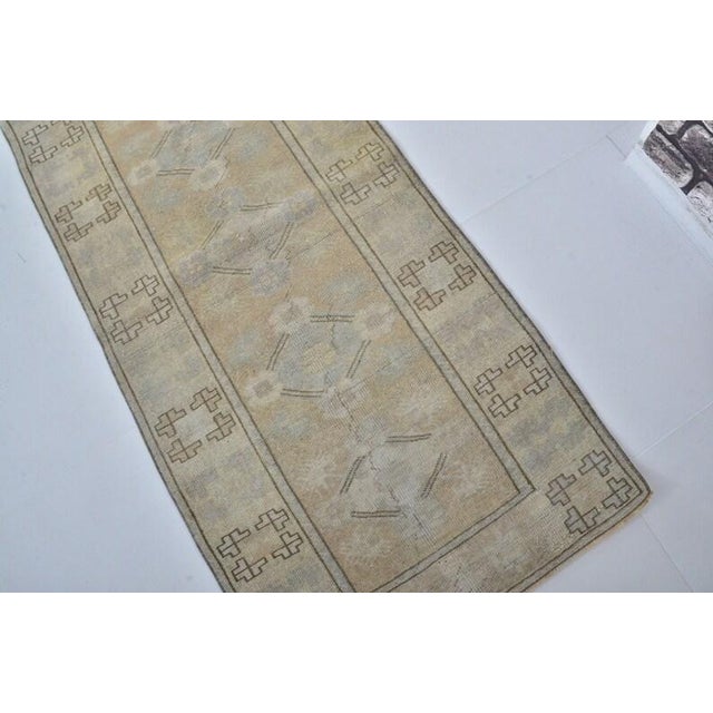 Tan 1950s Anatolian Kurdish Small Carpet For Sale - Image 8 of 10