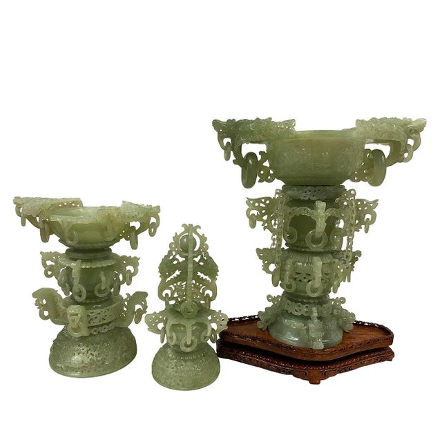 Mid 20th Century Mid-20th Century Chinese Huge 3 Tiers Carved Jade Dragon Tower For Sale - Image 5 of 13