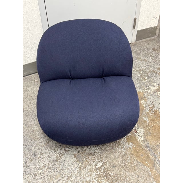 Pierre Paulin for Gubi Pacha Lounge Swivel Chair For Sale - Image 10 of 14