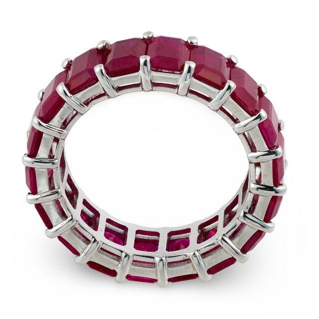 Contemporary Gia 11.00 Carat Burma Ruby 18k White Gold Eternity Band, Size 7 For Sale - Image 3 of 7