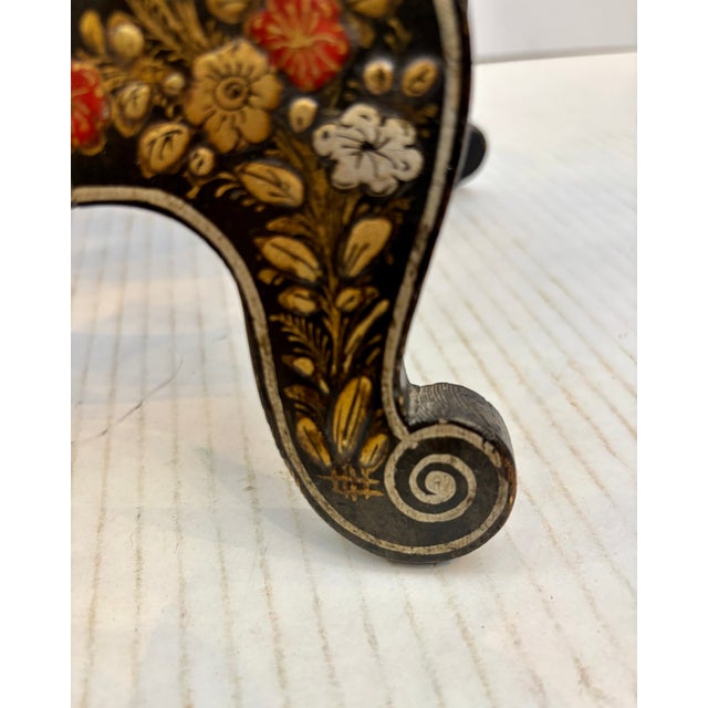 19th Century Chinoiserie Tabletop / Vanity Mirror on Stand For Sale - Image 11 of 14