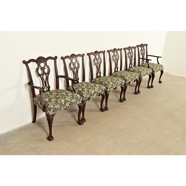 Romweber Romweber Antique Chippendale Carved Mahogany Dining Chairs, Set of Six For Sale - Image 4 of 14